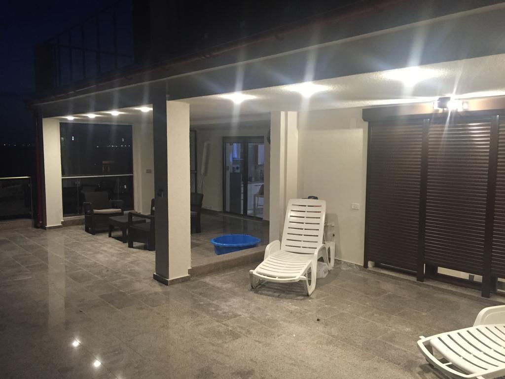 Apartment Mirage 44 ママイア 部屋 写真
